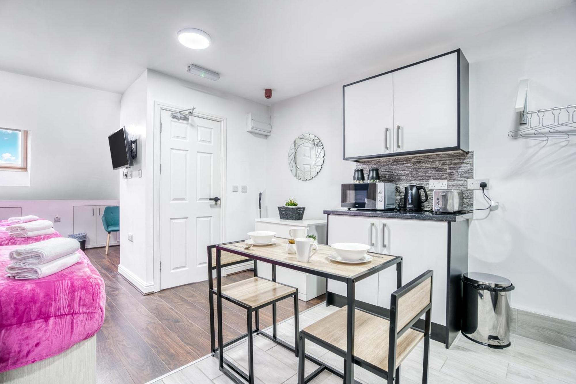 Cosy Apartments - City Living Made Elegant - 버밍엄 외부 사진