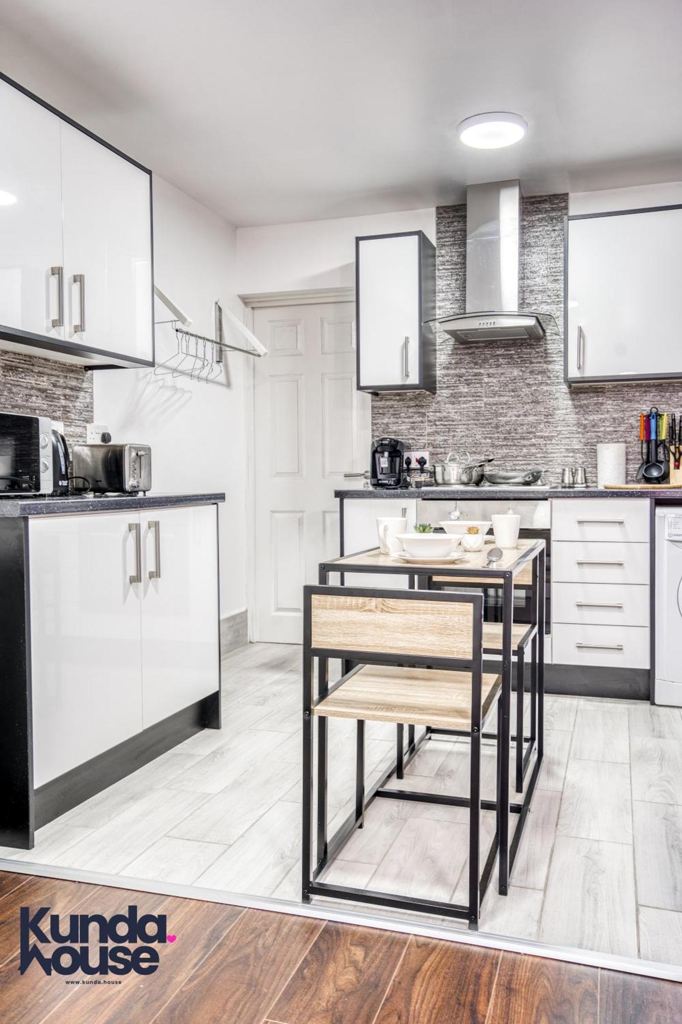 Cosy Apartments - City Living Made Elegant - 버밍엄 외부 사진