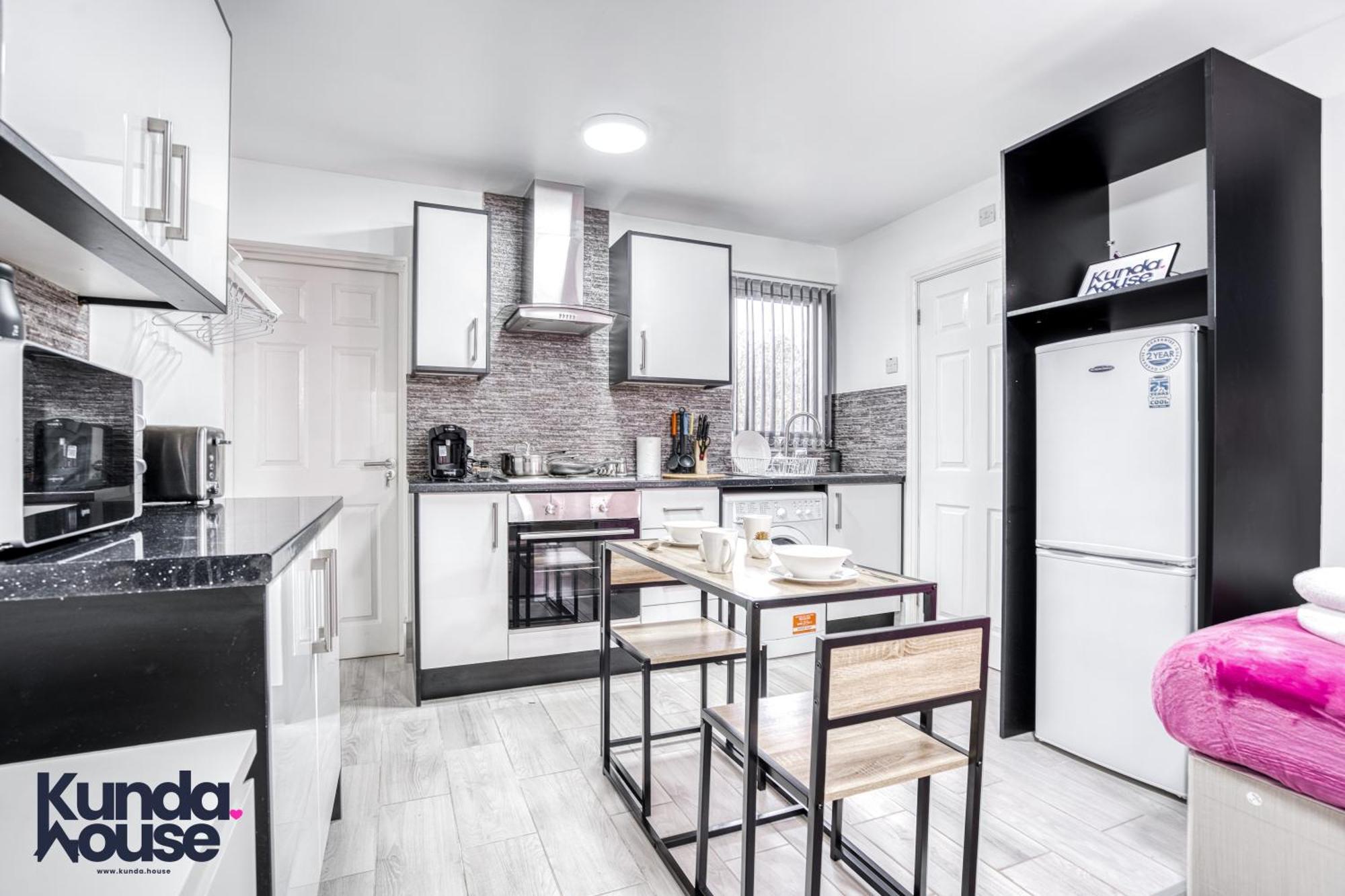 Cosy Apartments - City Living Made Elegant - 버밍엄 외부 사진